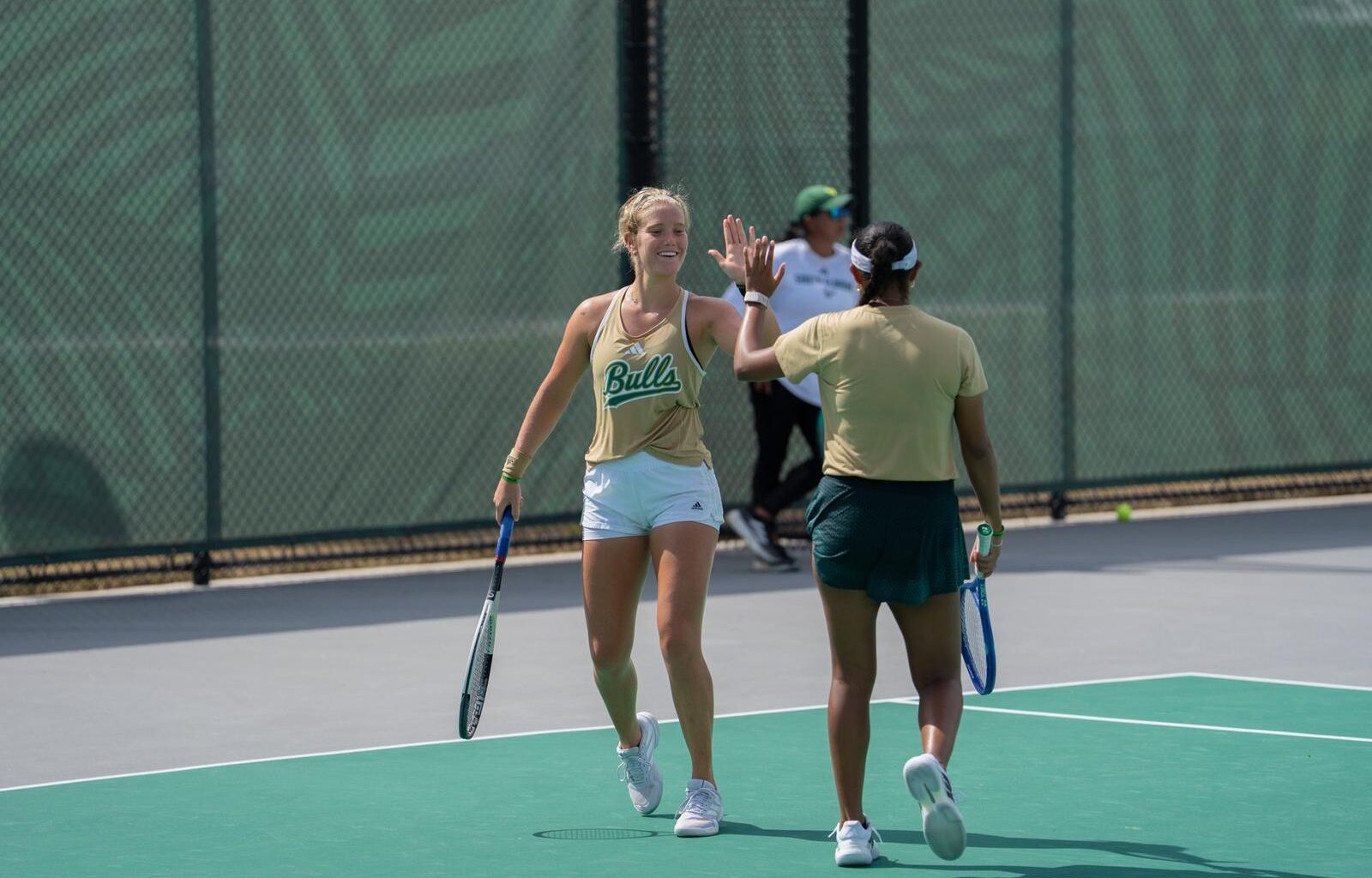 South Florida Women’s Tennis Set for UTR Sports Division I Invitational