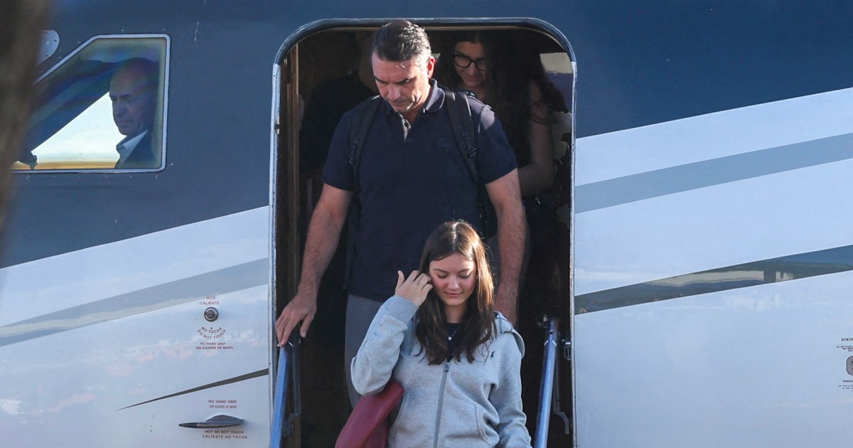 Brazil’s Flávio Bolsonaro arrives in Miami after election defeat