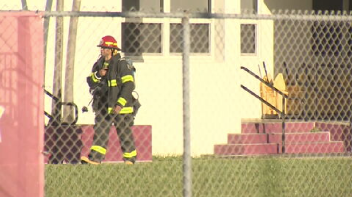 Gas leak prompts evacuation at Auburndale Elementary in Miami - WSVN 7News | Miami News, Weather, Sports