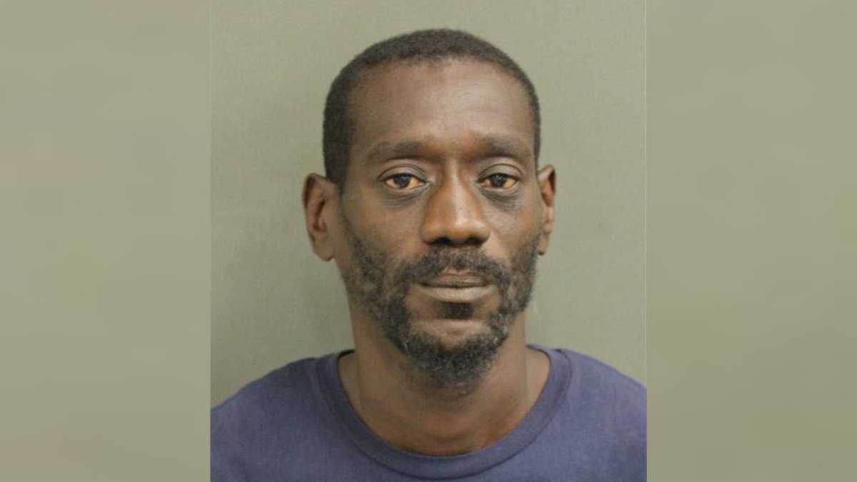 Orlando police: Man used weapon to threaten woman in sex attack