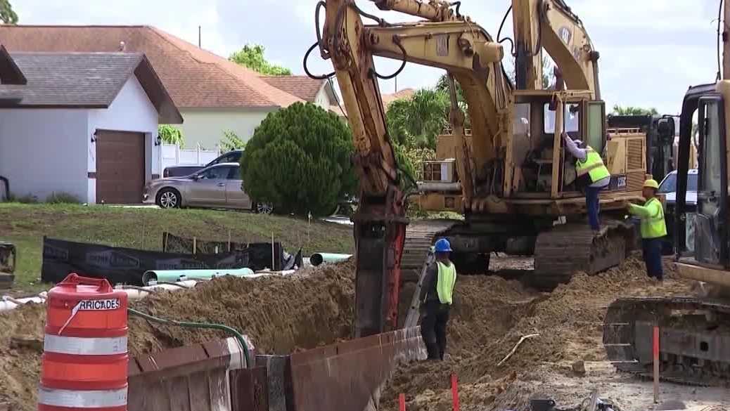 Cape Coral utility project delay raises costs & timeline worries