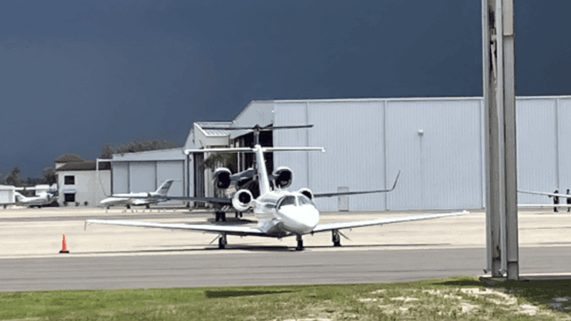 Martin County airport committee to review overnight flights and noise concerns (WPEC)