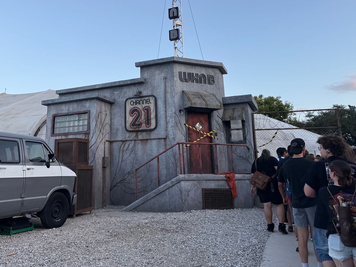 Guests line up outside H.R. Bloodengutz Presents: A Halloween Fright-Tacular! at Universal Orlando's Halloween Horror Nights.