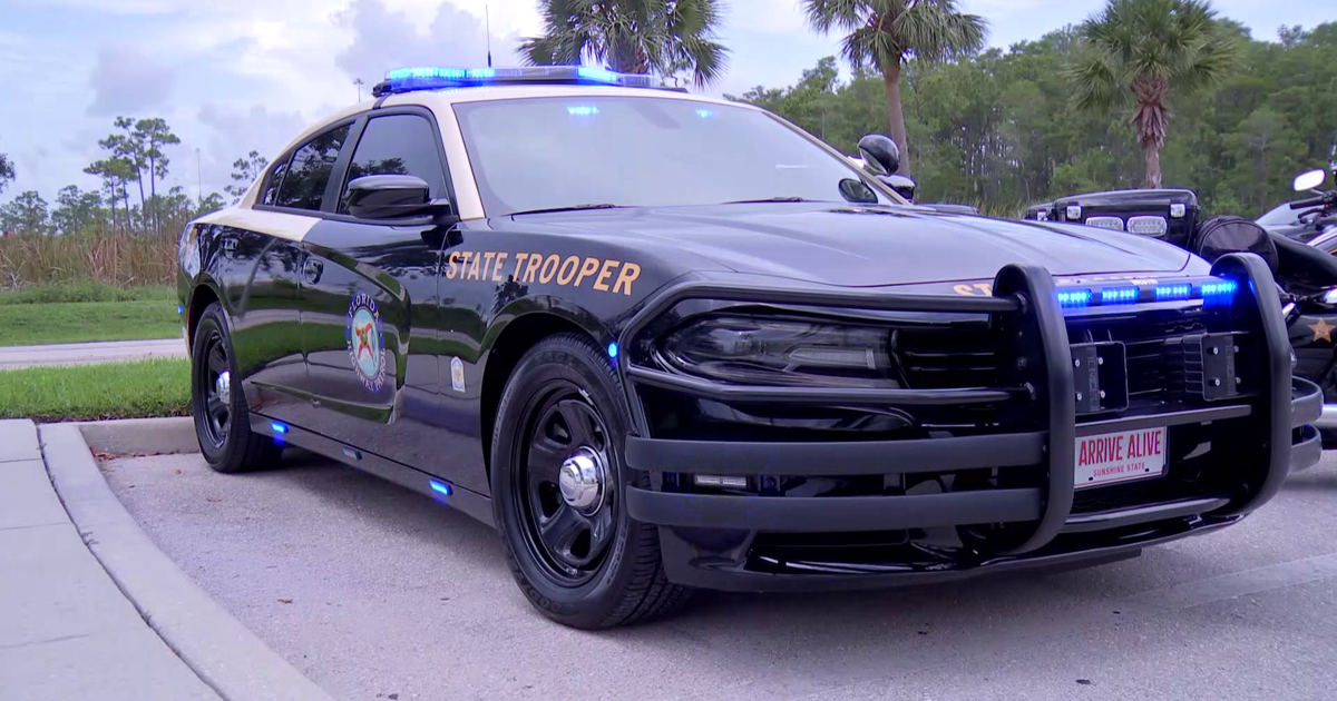 Driver flees after fatal motorcycle crash on I-75 | Southwest Florida