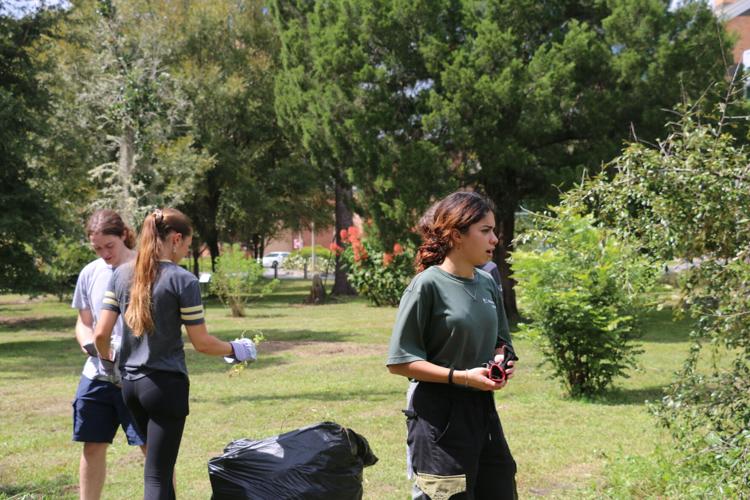 The Hands Behind UCF’s Campus Beauty