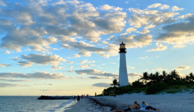 Miami makes the snowbird list, but inland Florida takes the top spots | Real Estate