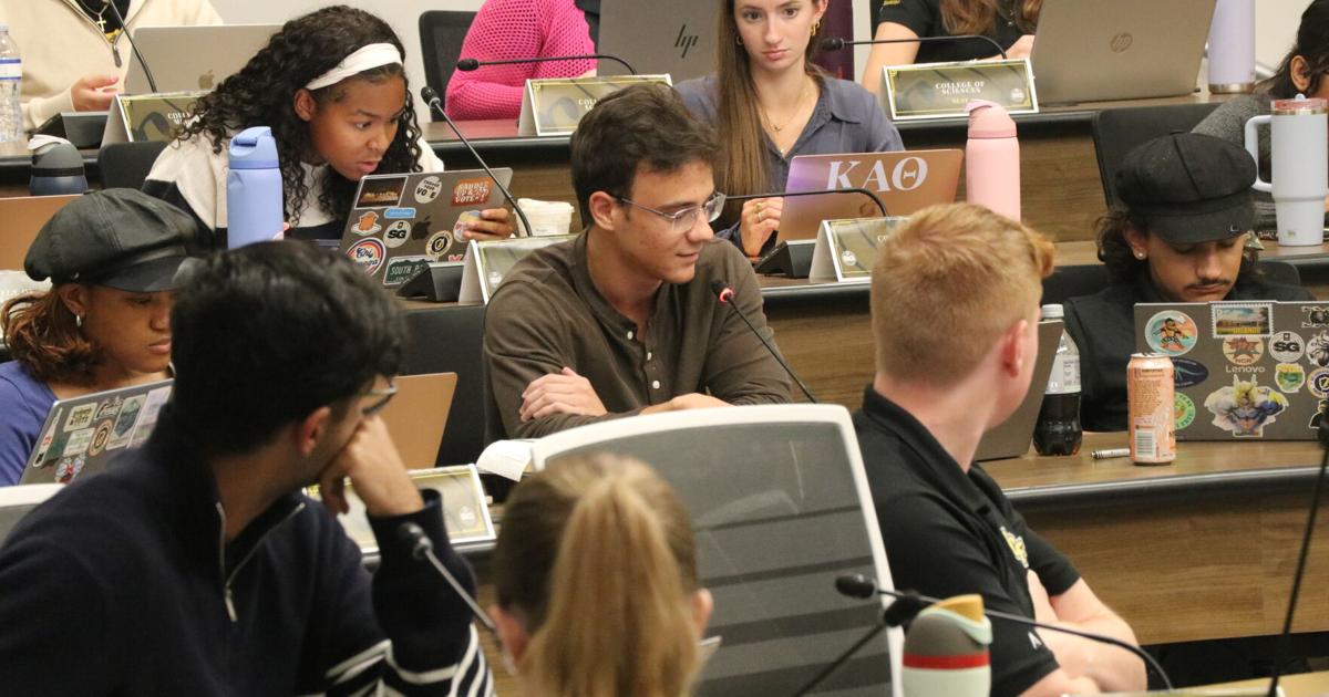 Student Body Senate regulates how its members can change votes | News