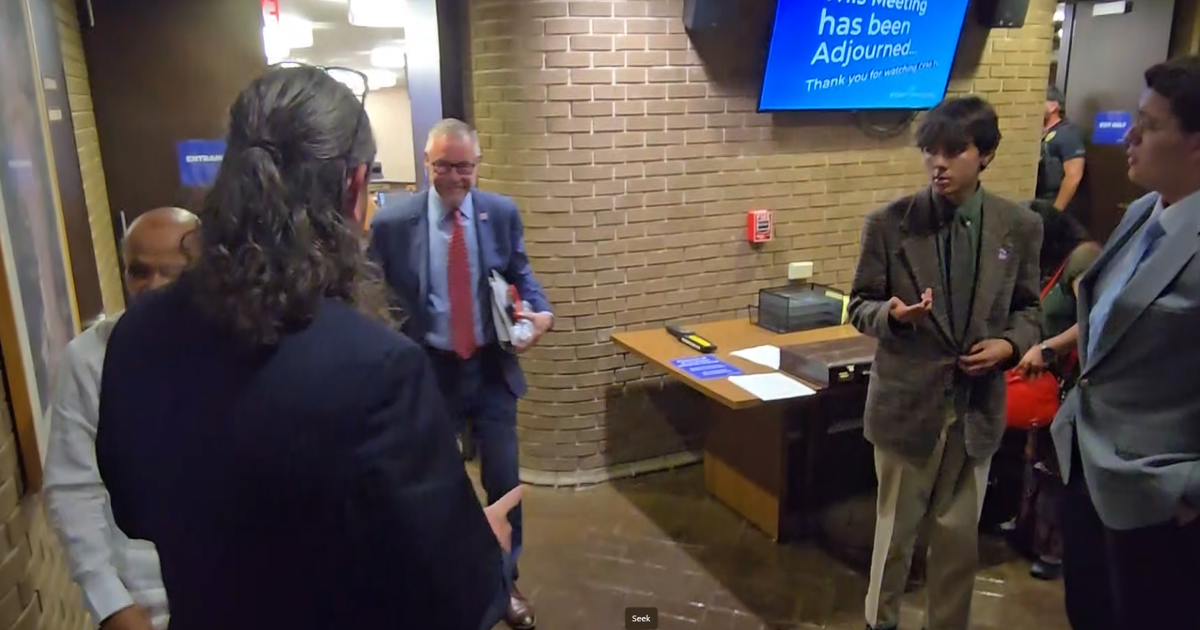 'Public's voice silenced': Walkout abruptly ends Fort Myers City Council meeting amid Mayor misconduct claims | News
