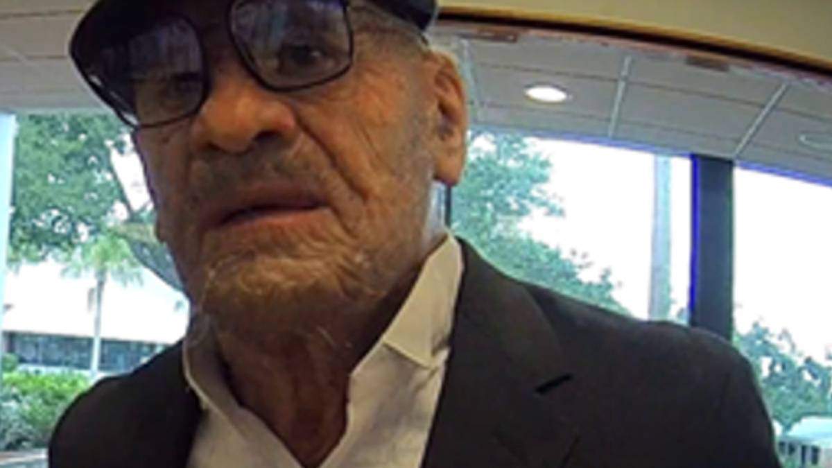 Convicted Robber Uses 'Old Man' Mask Again In Florida Heists