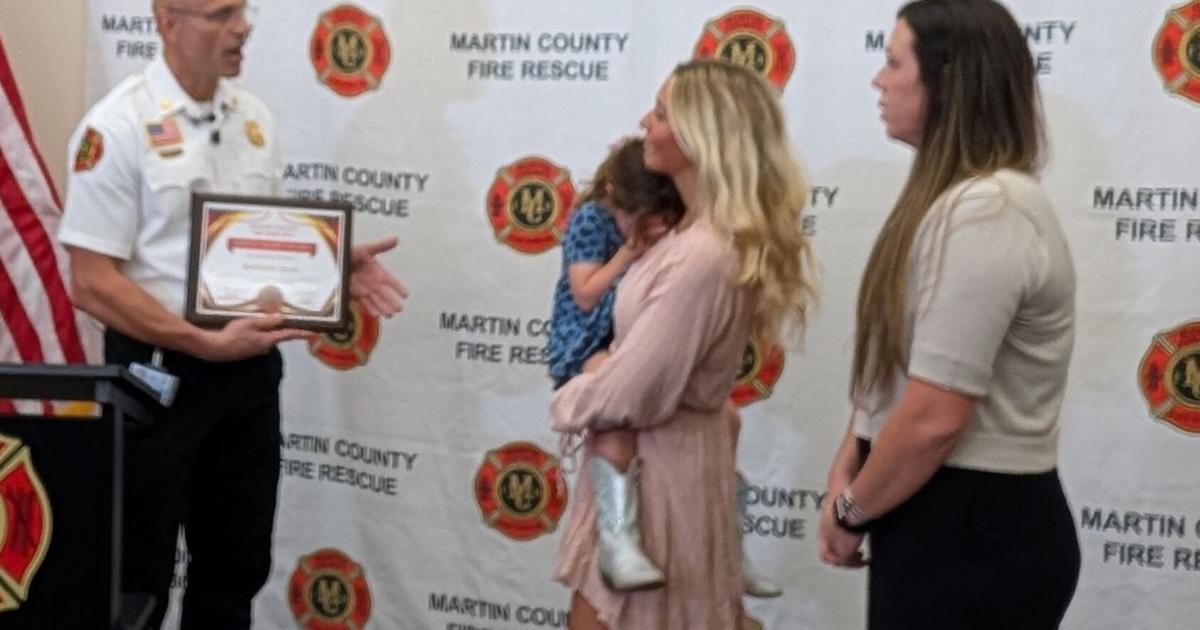 Stuart woman dives in to save toddler from pool | Martin County