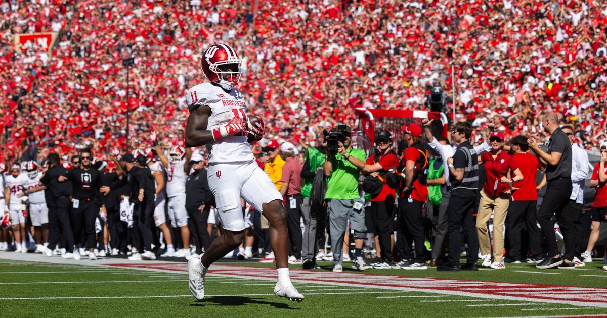Bulldogs rising? No. 2 Georgia poised to move up after Texas upset; LSU, Florida stunned :: WRAL.com