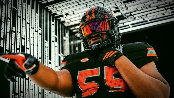 4-star OL Jatori Williams decommits from Miami