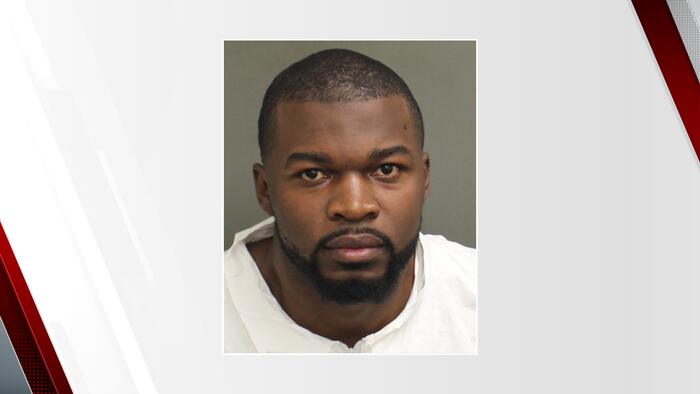 Victim in critical condition, suspect arrested after stabbing, Orlando Police say