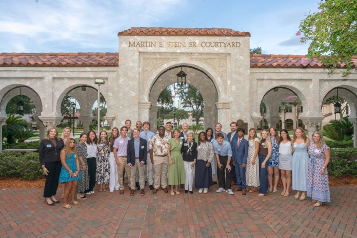The inaugural class of Jones Fellows gathers with mentors, members of the Jones family and School leadership at the Welcome Dinner marking the launch of the Jones Fellows Program. Photo courtesy The Bolles School