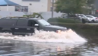 Port St. Lucie intersection floods so badly a pizza shop 'lost thousands'; city says fix will take time