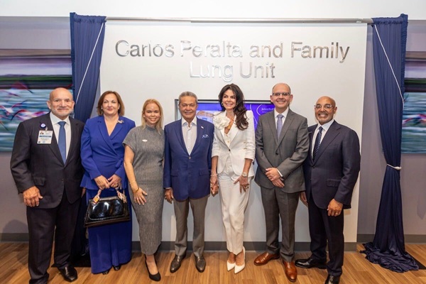 Jackson Health Foundation Celebrates Historic $15 Million Gift From Double-Lung Transplant Survivor Carlos Peralta