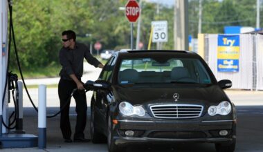 Florida gas prices see big drop since last week, AAA says – Orlando Sentinel