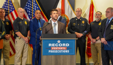 25 charged after drug ring used unsuspecting truckers to haul cocaine from California to Florida