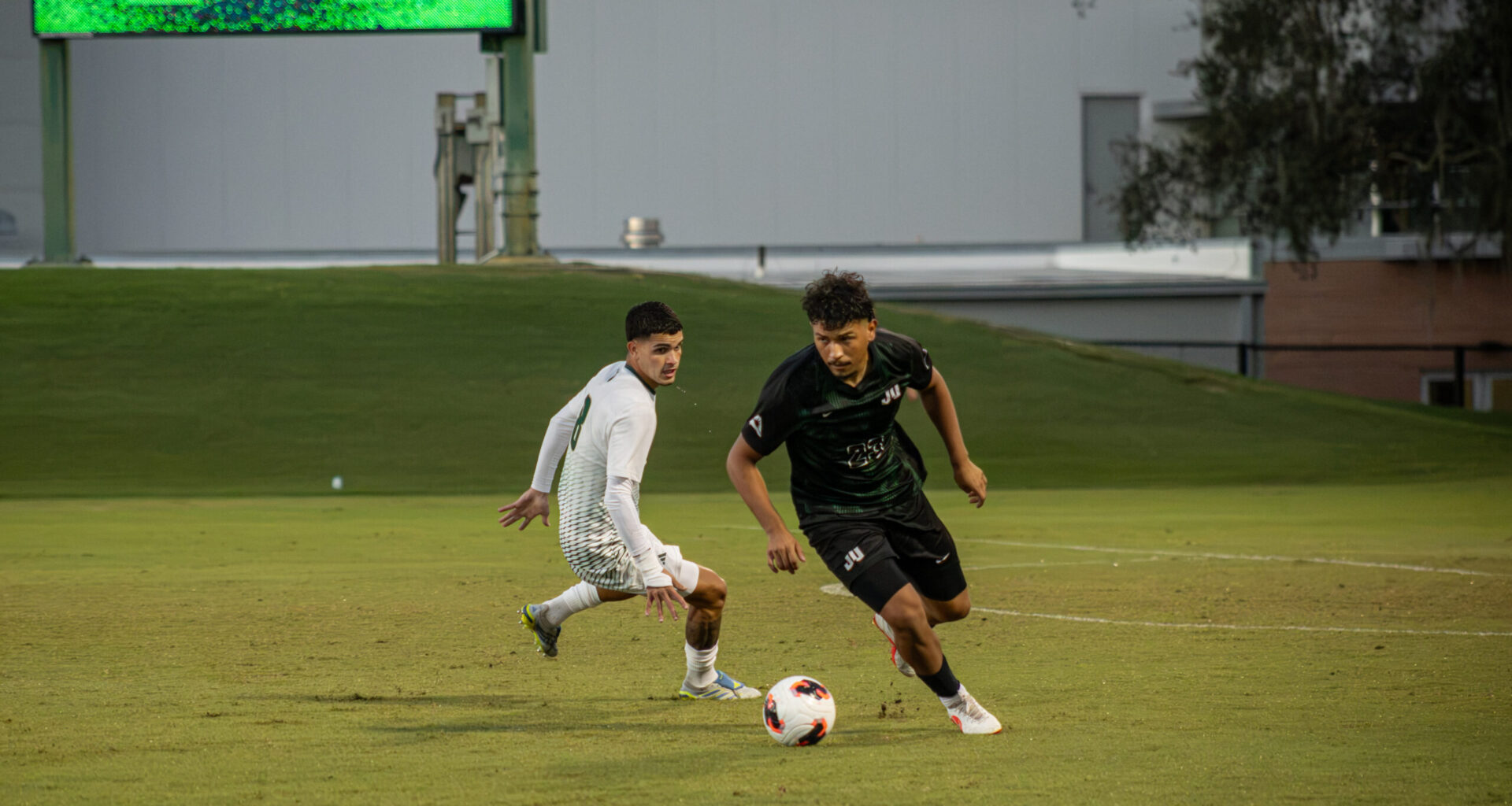 USF men’s soccer earns late draw against Jacksonville