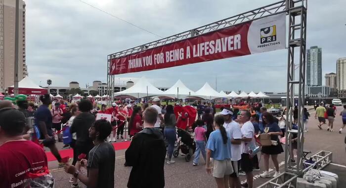 American Heart Association’s First Coast Heart Walk draws 20,000 to Jacksonville’s downtown