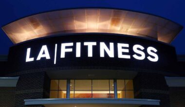 Miami man accused of attacking fellow gymgoer with dumbbell at LA Fitness – NBC 6 South Florida