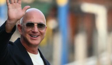 Jeff Bezos reportedly bought a $69.5 million Miami beach house near his $237 million compound