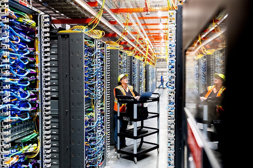St. Petersburg Bans Standalone Data Centers Under Existing Zoning Code