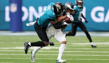 Birds stumble late in brutal loss to Jaguars