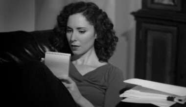 ‘Fangs’ a lot: Playwright Jenna Jane investigates vampires