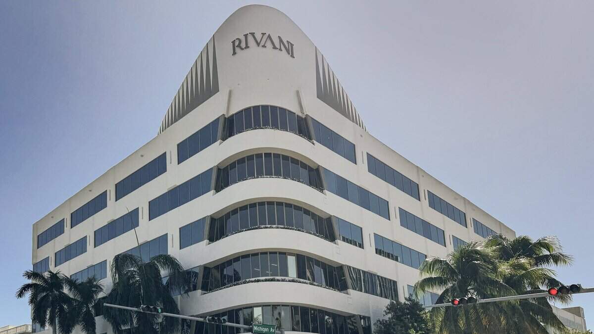 The city owns the land and parking garage at 1691 Michigan Avenue, near Lincoln Road. The current tenant, a private developer called RK Rivani LLC, is looking to extend the ground lease and start new construction on top of the garage.