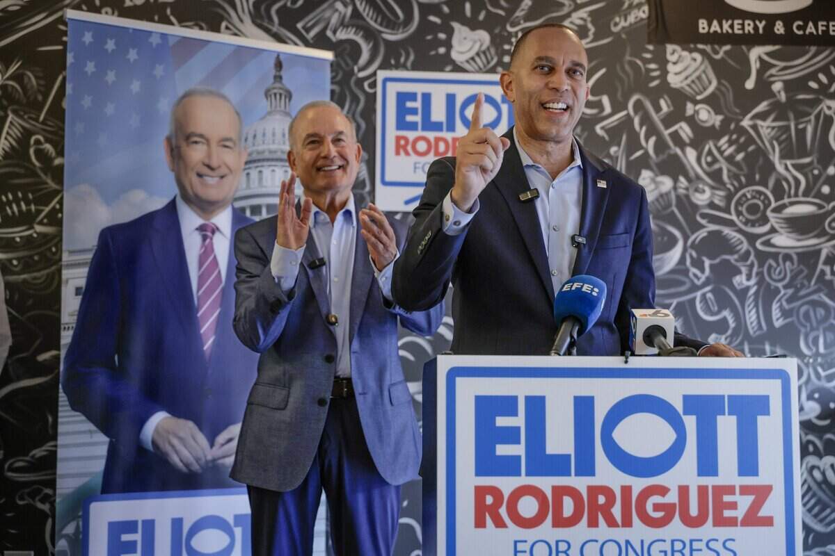U.S. House Democratic Leader Hakeem Jeffries campaigns alongside Democratic congressional nominee Eliott Rodriguez, at CAO Bakery & Cafe in Pinecrest Florida, on Friday, October 16, 2026.