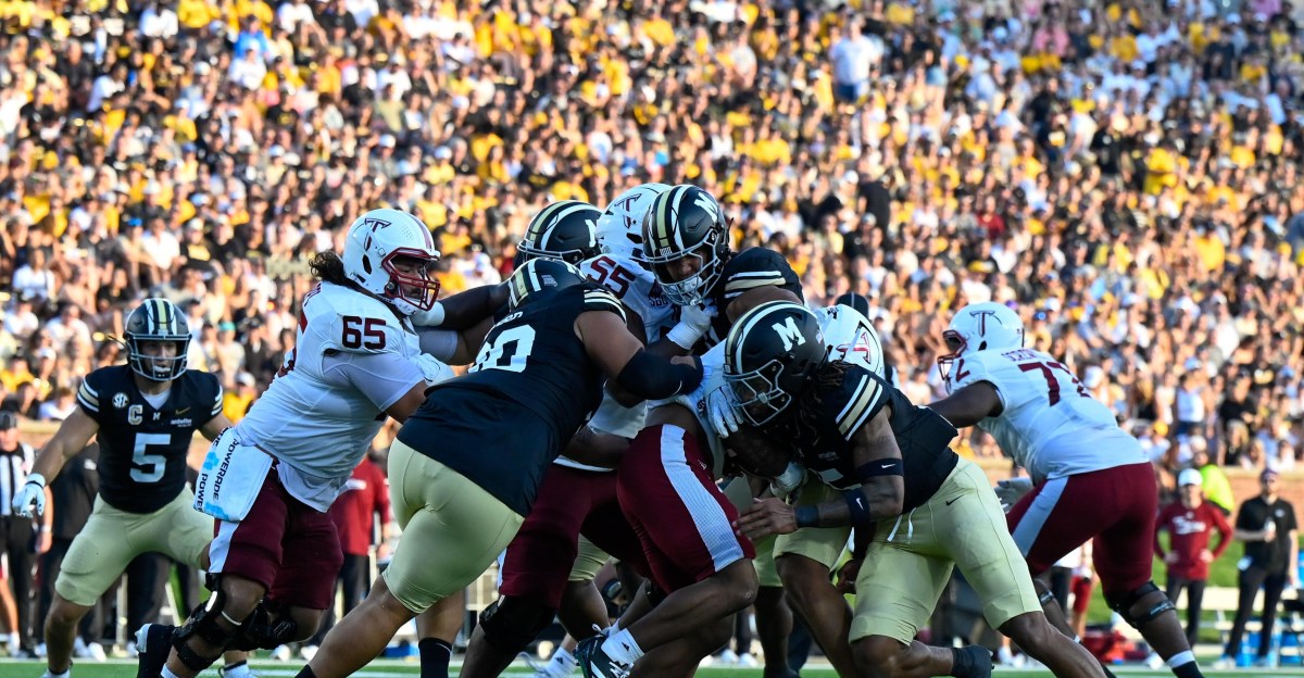 Live Game Thread: Missouri Hosts Red-Hot Florida on Homecoming