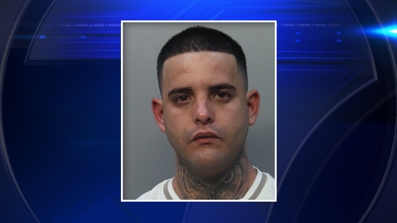 Man arrested after iPhone deal turns into armed kidnapping and robbery in Doral - WSVN 7News | Miami News, Weather, Sports