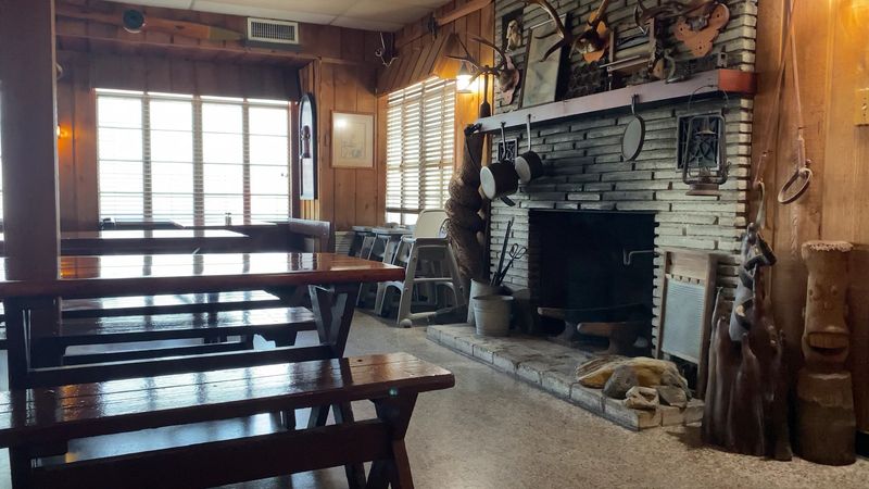 Patio, Bar and a Surprise Dining Room