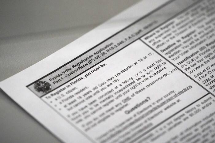 Florida voter registration deadline is Monday. How to make sure you can vote in the midterm election