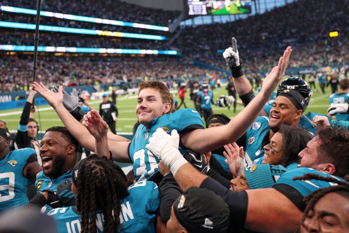 Four Cents: Jaguars find a way to win a game they shouldn’t have. That’s the mark of a good team