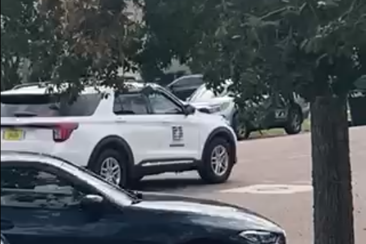 St. Pete Water Resources vehicle makes a DoorDash delivery