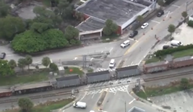 1 dead after freight train strikes pedestrian in Fort Lauderdale; multiple roads closed on Flagler Dr - WSVN 7News | Miami News, Weather, Sports