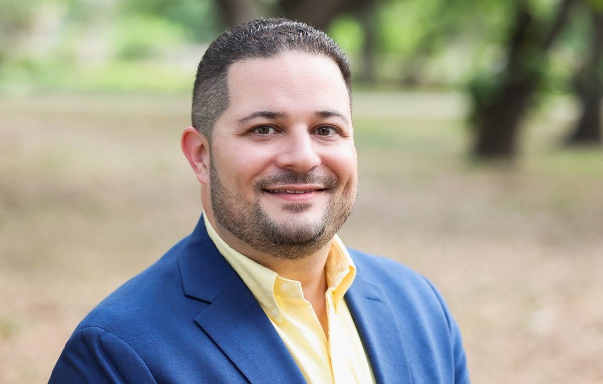 Questionnaire: Alex Recio, candidate for Hollywood City Commission District 3 – Sun Sentinel
