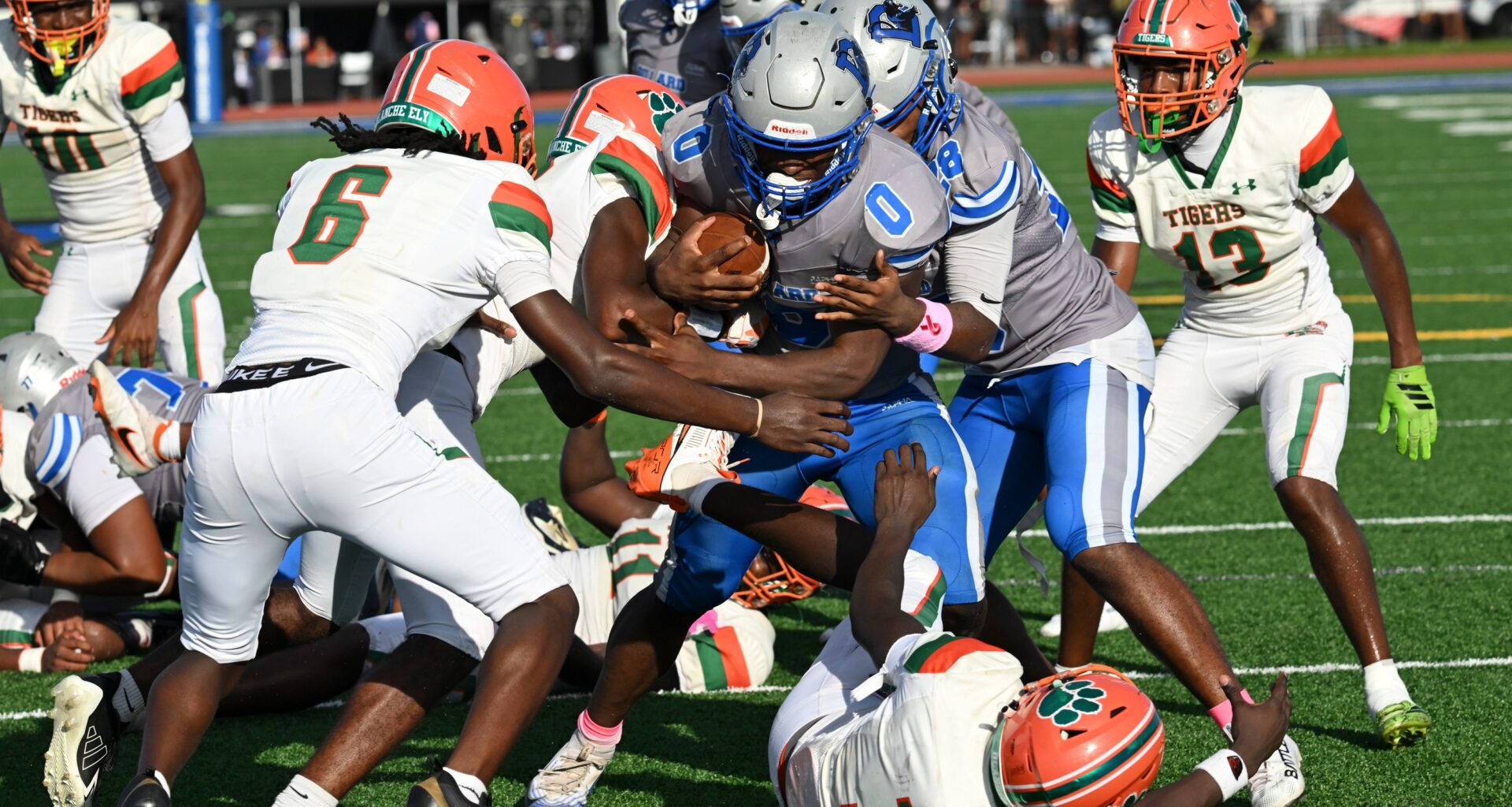 Gallery: Dillard Tops Blanche Ely 27-9 in Soul Bowl