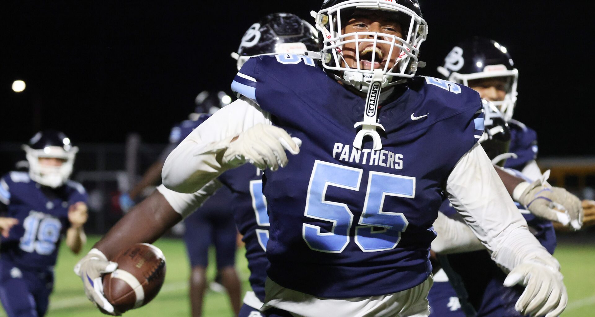 Pictures: Dr. Phillips vs. Windermere High Varsity Football – Orlando Sentinel