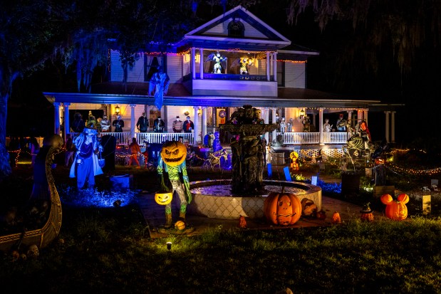The Williams Holiday House at 15304 E. Oakland Ave. in Winter Garden features many animatronics and characters for Halloween on Oct. 18, 2026. (Patrick Connolly/Orlando Sentinel)