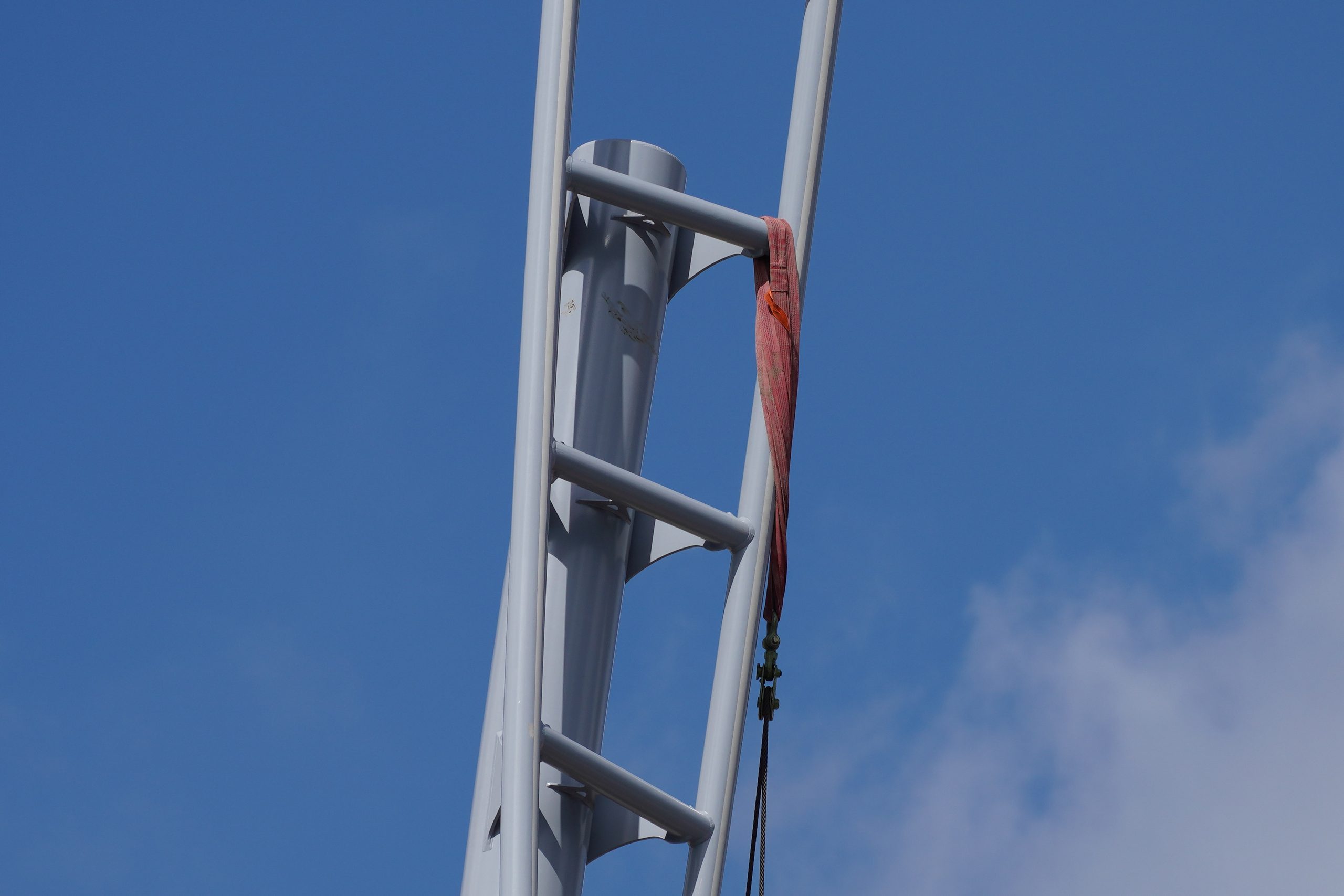 Pull testing has reached the towering spike of Fast & Furious: Hollywood Drift at Universal Studios Florida, with new photos from bioreconstruct showing how crews pull the test vehicle up the track and inspect its traction.