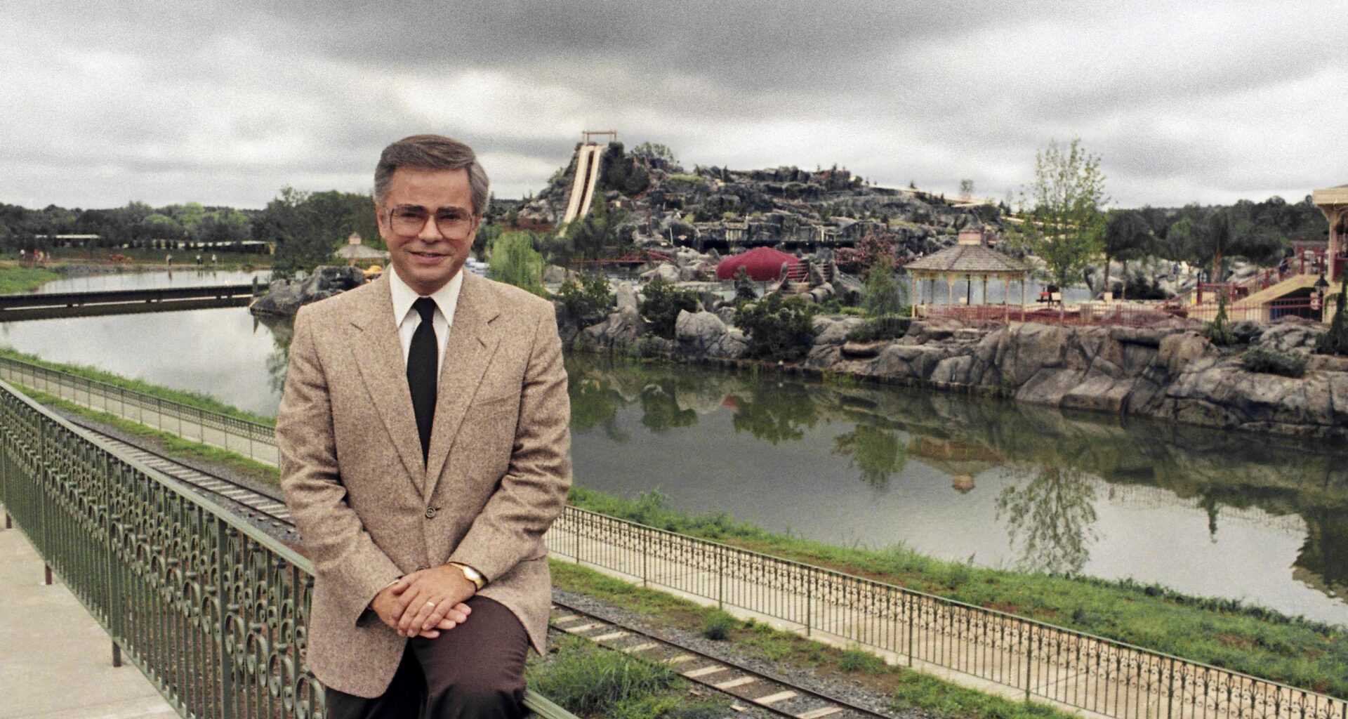 Jim Bakker, who came to Orlando after ‘PTL Club’ empire crashed in sex and money scandals, dies at 86 – Orlando Sentinel