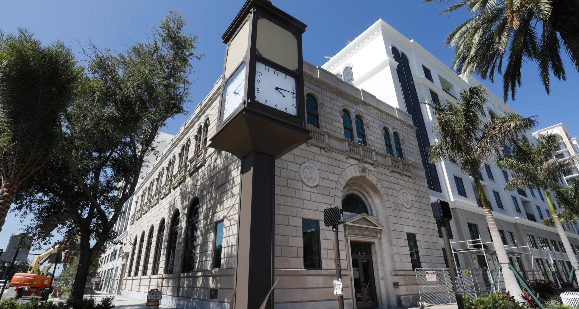 Historic Union Trust Bank in downtown St. Petersburg is getting a tenant