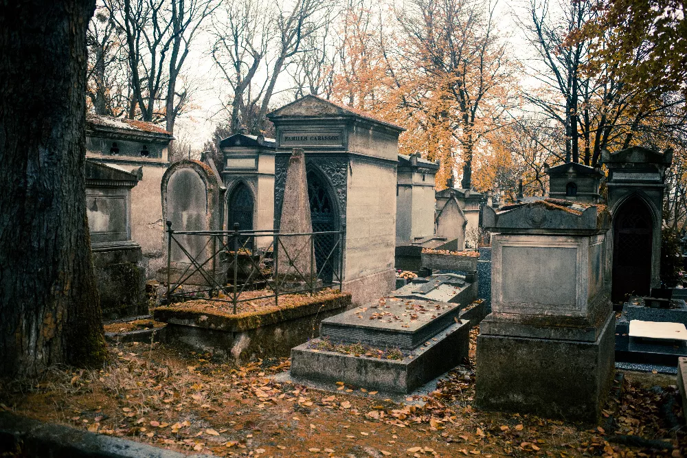 A spooky scavenger hunt happening at Orlando's Greenwood Cemetery