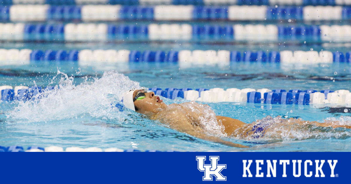 Kentucky Swim & Dive Fall to No. 3/10 Florida in First Dual Meet – UK Athletics