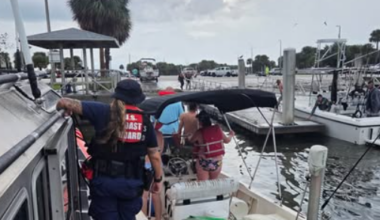 U.S. Coast Guard assists 4 aboard a disabled 15-foot vessel in Fort Pierce