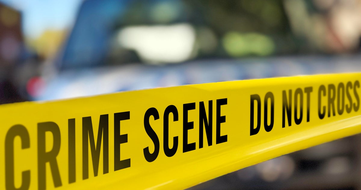 Pedestrian killed by FEC train in Fort Lauderdale, prompting road closures, police say