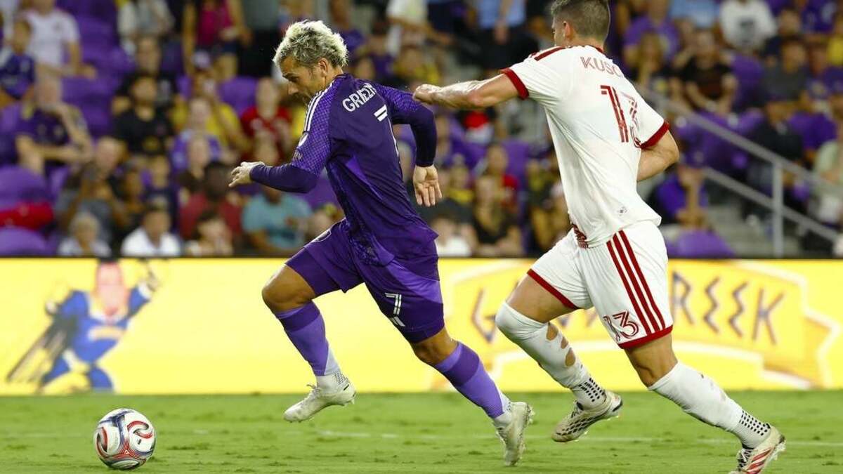 Toronto, Orlando both need a result as playoff run-in continues